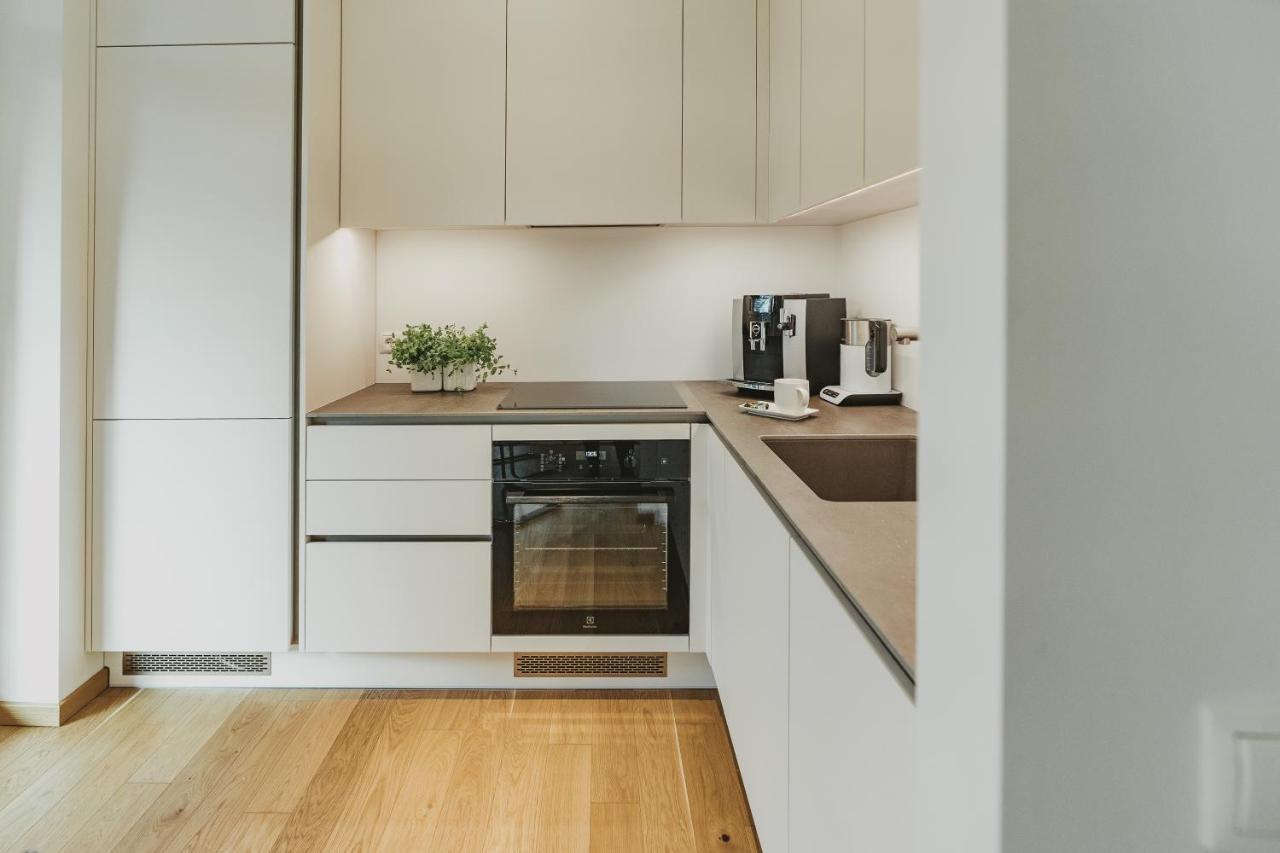 Oeoe Street Premium Apartment With Terrace タルトゥ エクステリア 写真