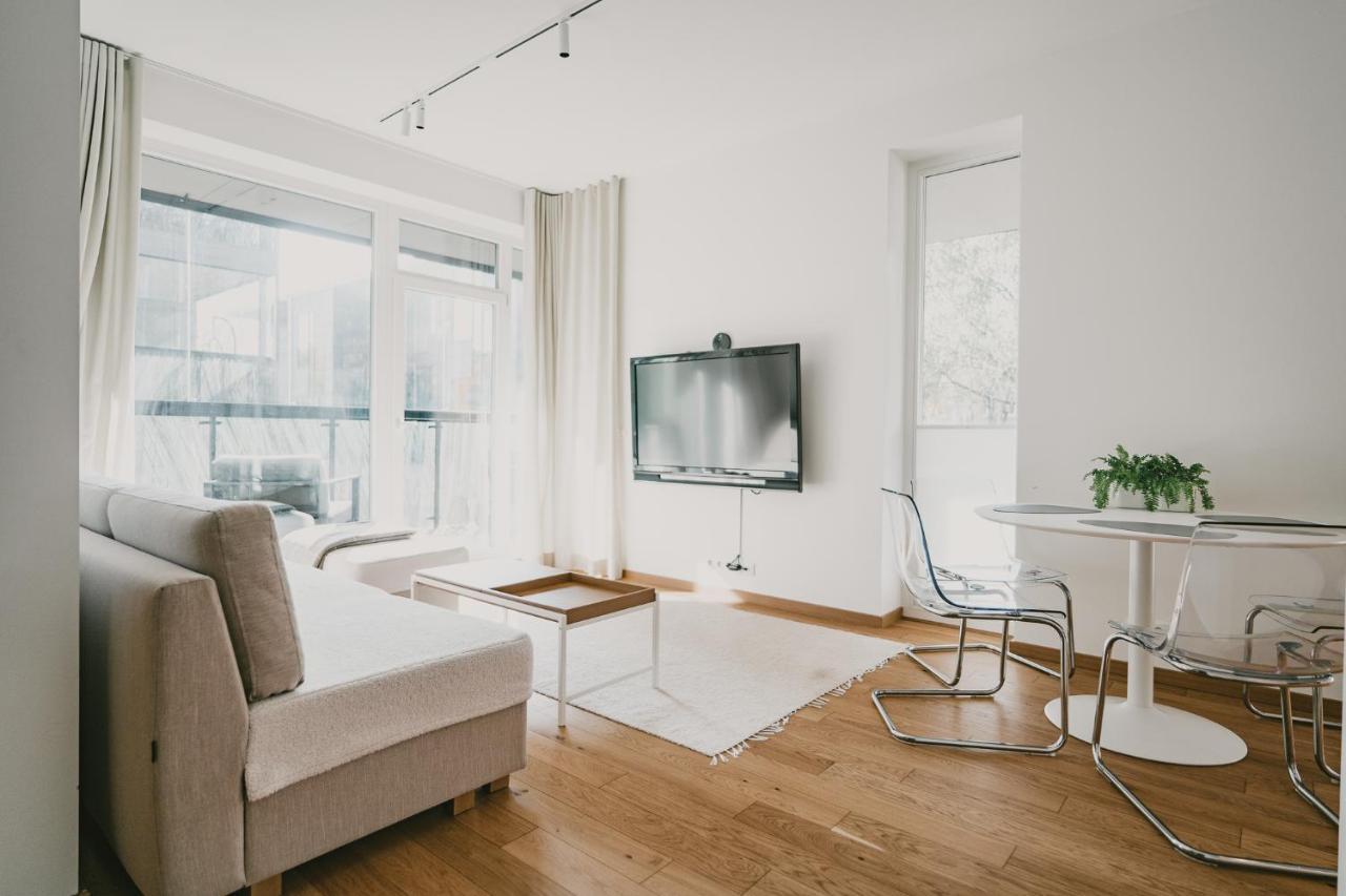 Oeoe Street Premium Apartment With Terrace タルトゥ エクステリア 写真